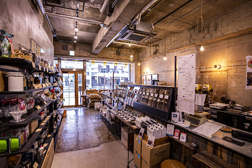 新田珈琲 店内